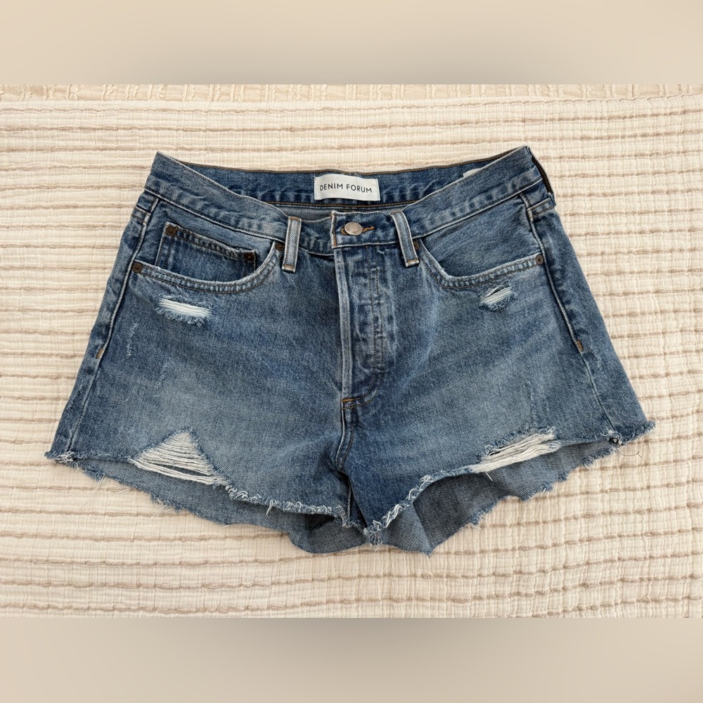 Aritzia Ex-Boyfriend Cutoff Short